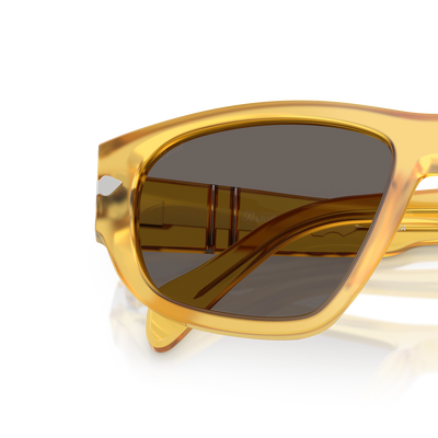 Persol PO0050S mit Miele Gestell und Grau Gläsern – Variantenbild