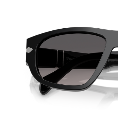 Persol PO0050S con Montura Negro y Lentes Gris – Imagen de variante