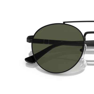 Persol PO1011S avec Monture Noir et Verres Vert – Image variante