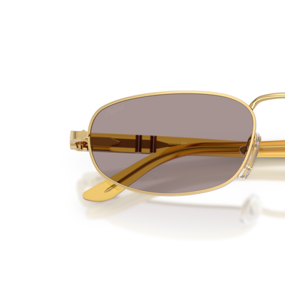 Persol PO1028S con Montura Oro y Lentes Violeta – Imagen de variante