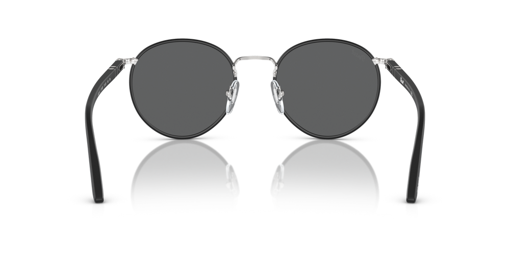 Persol PO2422SJ con Montatura Argento/Nero opaco e Lenti Grigio - Immagine 5