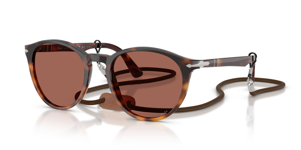 Persol PO3152S - Exclusive avec Monture Gradient Brown Tortoise et Verres Rouge - Image 1
