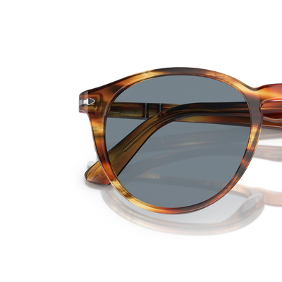 Persol PO3152S avec Monture Jaune rayé Marron et Verres Bleu – Image variante