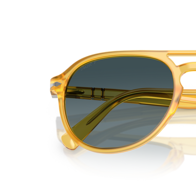 Persol PO3235S con Montatura Miele e Lenti Blu – Immagine variante