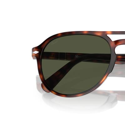 Persol PO3235S avec Monture Havana et Verres Vert – Image variante