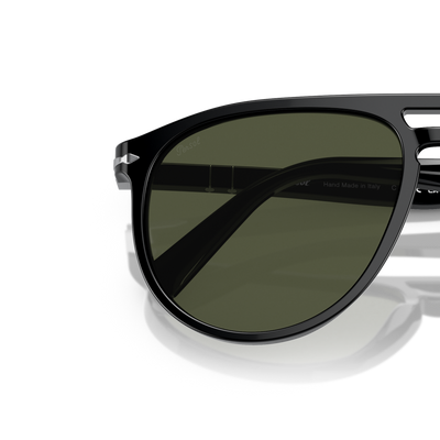 Persol PO3311S con Montura Negro y Lentes Verde – Imagen de variante