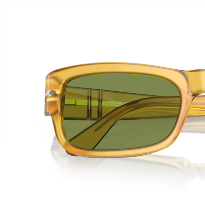Persol PO3326S con Montura Miel y Lentes Verde – Imagen de variante