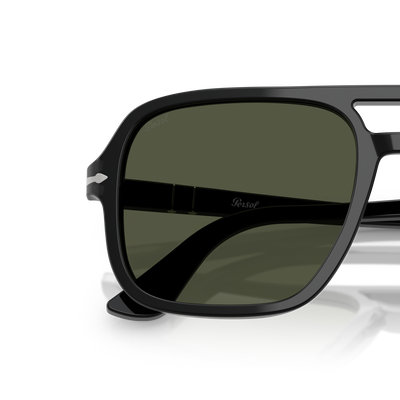Persol PO3328S con Montatura Nero e Lenti Verde – Immagine variante