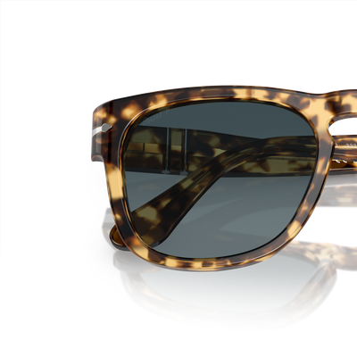 Persol PO3333S - Elio con Montatura Beige tartarugato e Lenti Blu – Immagine variante