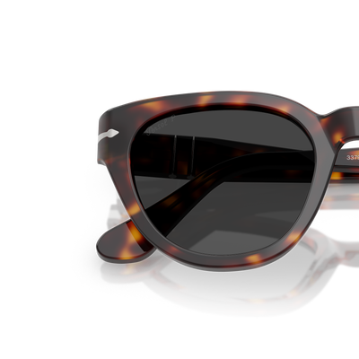 Persol PO3379S avec Monture Havana et Verres Gris – Image variante