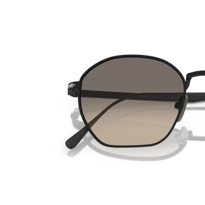 Persol PO5004ST mit Matt Schwarz Gestell und Grau Gläsern – Variantenbild